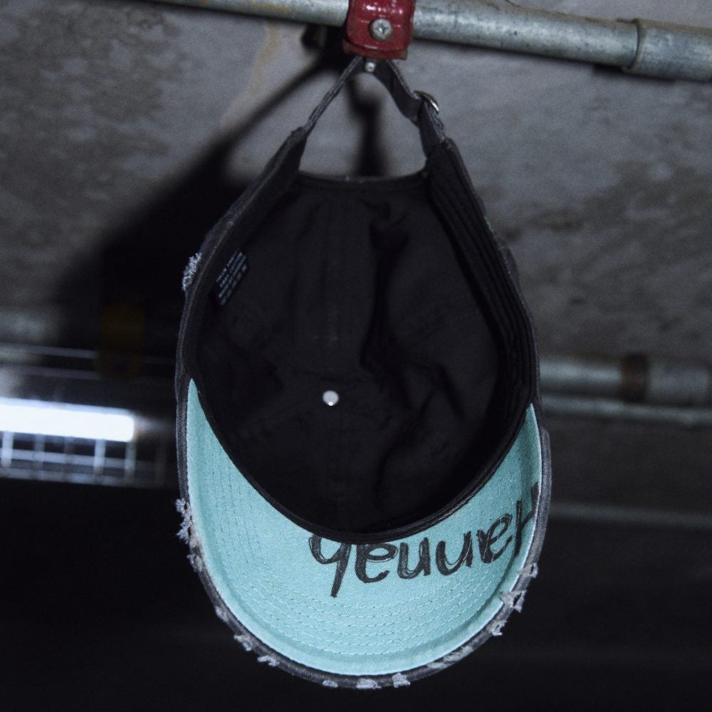 HANNAH Fake Printed Cap — Black Version