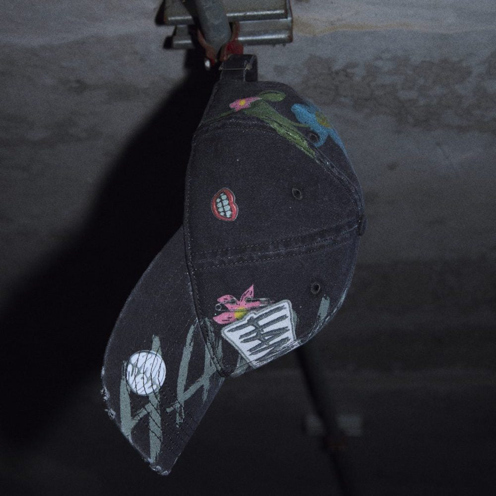 HANNAH Fake Printed Cap — Black Version